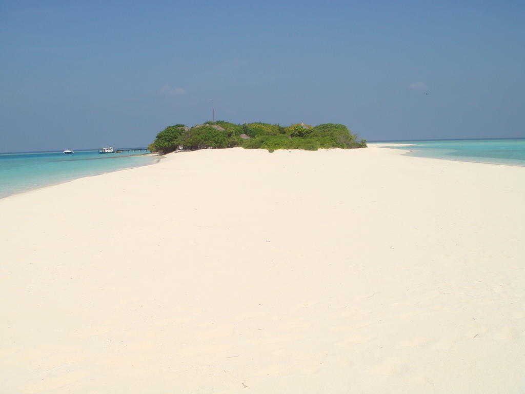 Elite Beach Inn Hulhumale Exteriör bild